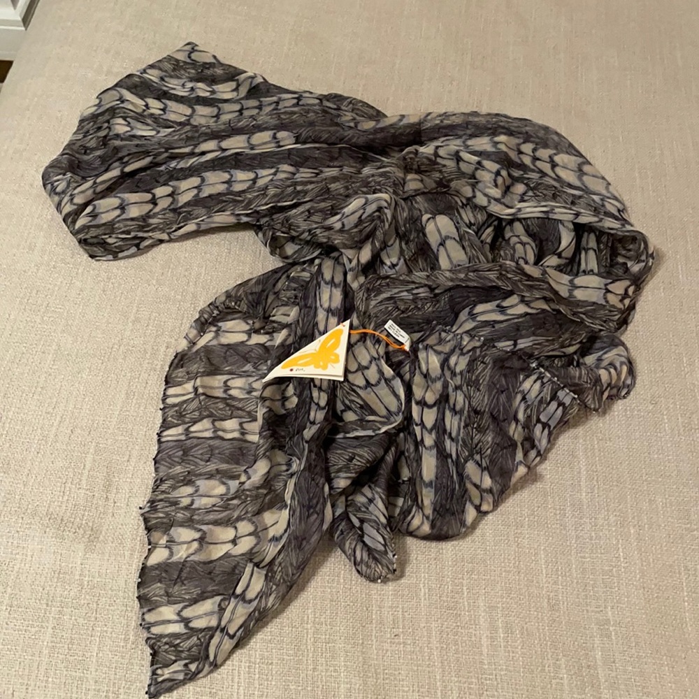 Vera 100% Silk Scarf